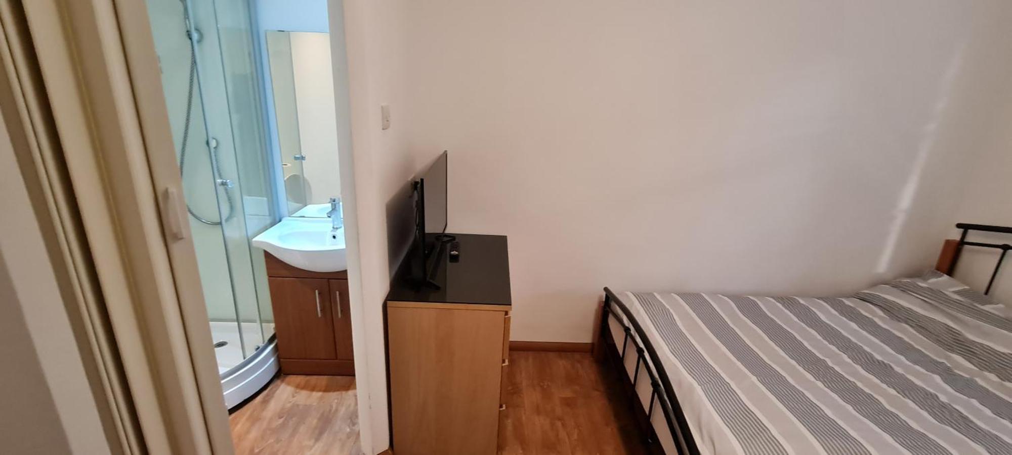 Luton, Lu3 Double Ensuite Room Luton  Exterior photo